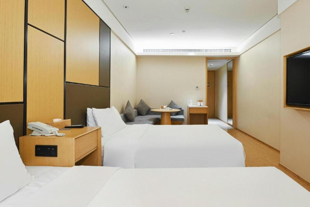 Ji Hotel Shanghai Hongqiao Yan'An XI Road Экстерьер фото