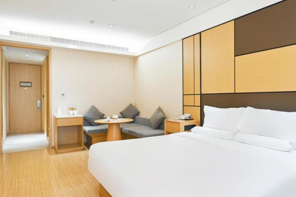 Ji Hotel Shanghai Hongqiao Yan'An XI Road Экстерьер фото