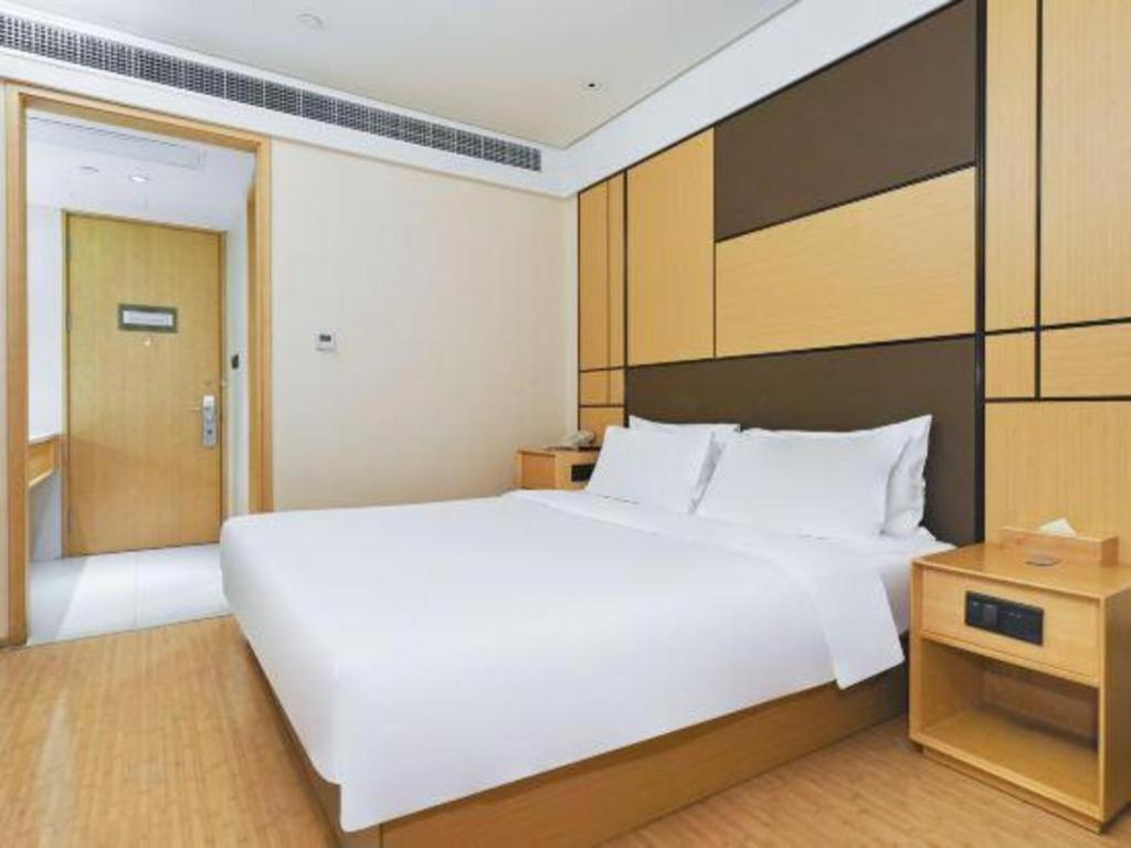 Ji Hotel Shanghai Hongqiao Yan'An XI Road Экстерьер фото