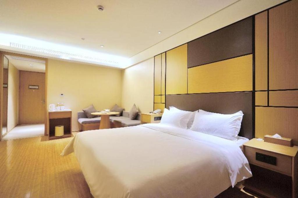 Ji Hotel Shanghai Hongqiao Yan'An XI Road Экстерьер фото